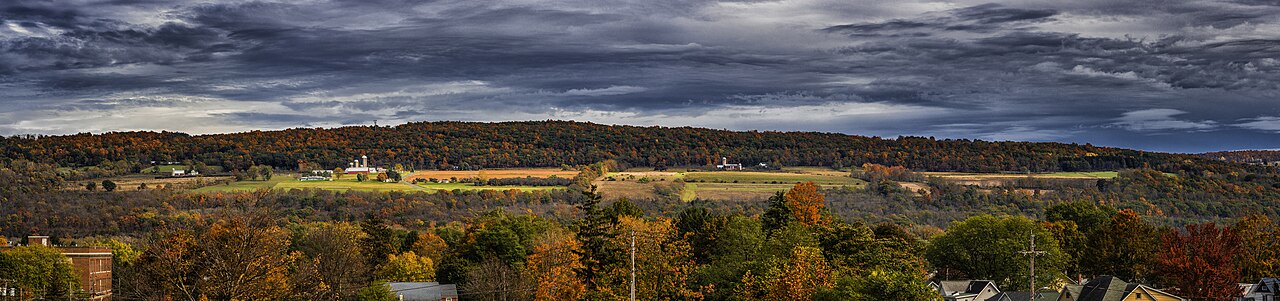 Autumn colors along Seneca Lake's glacial valley walls